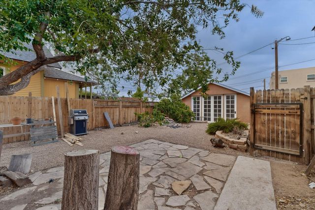 717 Gold Avenue SE, Albuquerque, NM 87102