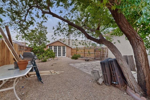 717 Gold Avenue SE, Albuquerque, NM 87102