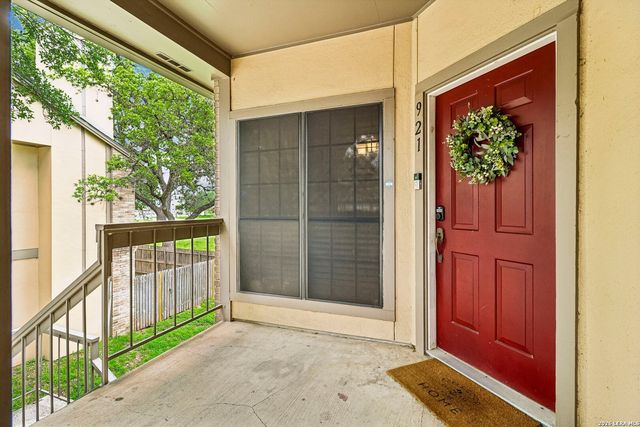 11839 Parliament St Apt 921, San Antonio, TX 78216