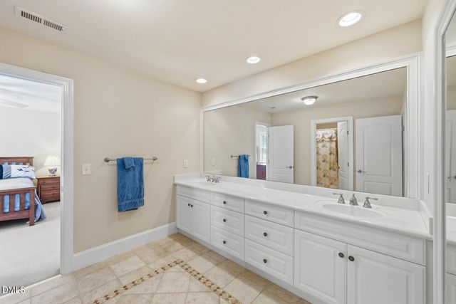 415 Davis Love Drive, Chapel Hill, NC 27517