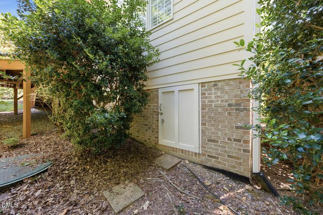 415 Davis Love Drive, Chapel Hill, NC 27517