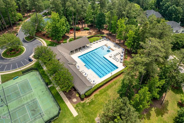 415 Davis Love Drive, Chapel Hill, NC 27517