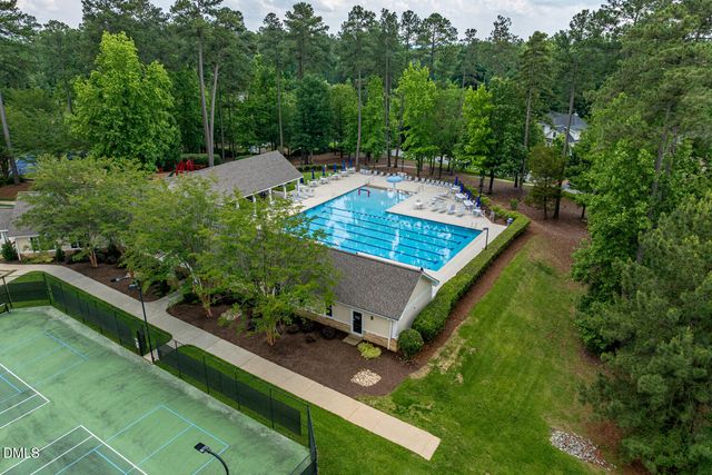 415 Davis Love Drive, Chapel Hill, NC 27517