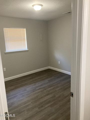 15 Linda Lane, Long Beach, MS 39560