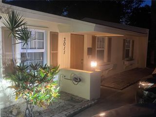 3011 NW 68th St 10F, Fort Lauderdale, FL 33309