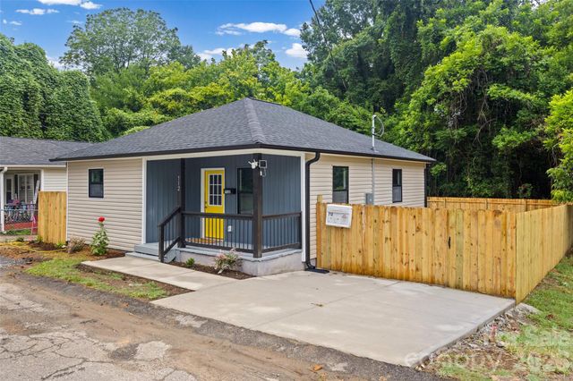 712 Henry Avenue, Gastonia, NC 28052