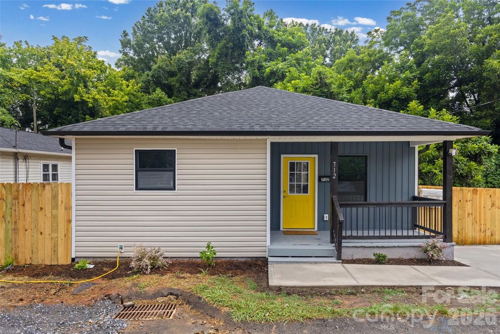 712 Henry Avenue, Gastonia, NC 28052