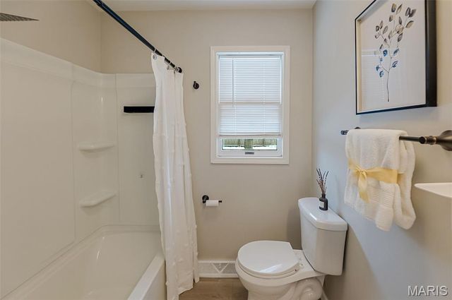 441 Sanders Street, Bethalto, IL 62010