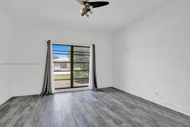 16610 Royal Poinciana ct, Weston, FL 33326