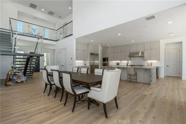 11091 Woodcrest Court, Chatsworth, CA 91311