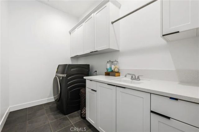 11091 Woodcrest Court, Chatsworth, CA 91311