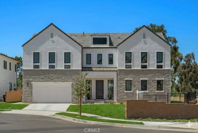 11091 Woodcrest Court, Chatsworth, CA 91311