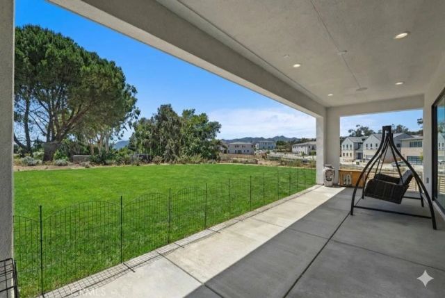 11091 Woodcrest Court, Chatsworth, CA 91311