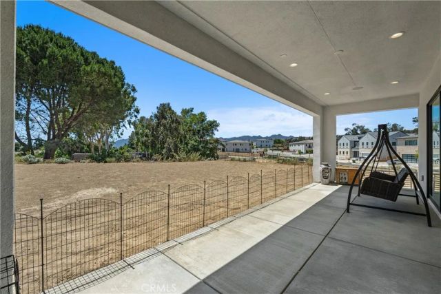 11091 Woodcrest Court, Chatsworth, CA 91311
