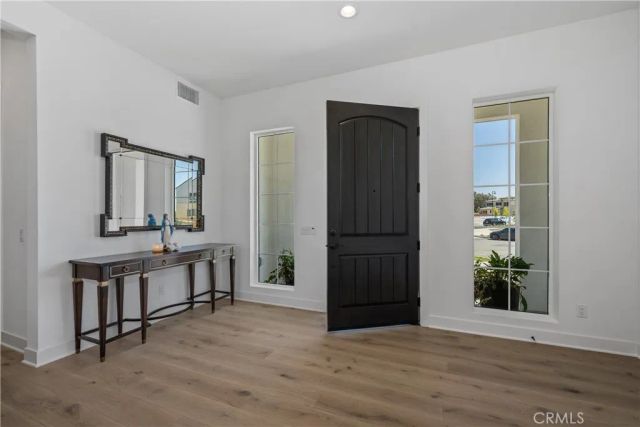 11091 Woodcrest Court, Chatsworth, CA 91311