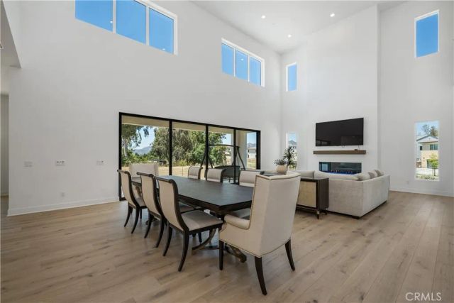 11091 Woodcrest Court, Chatsworth, CA 91311