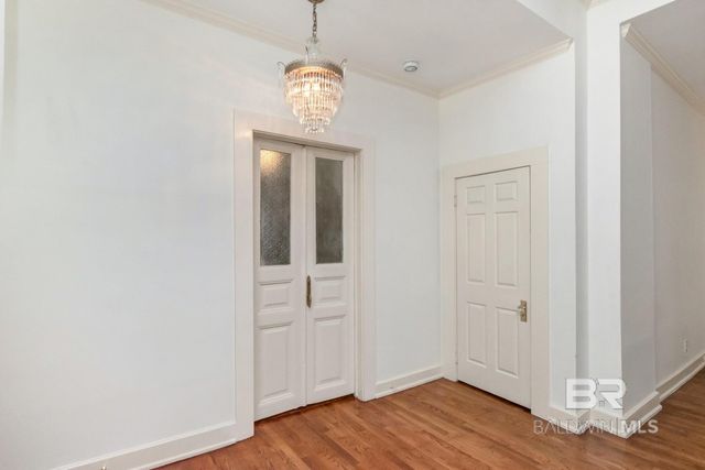 150 S Dearborn Street, Mobile, AL 36602