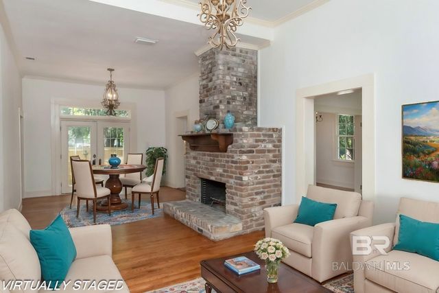 150 S Dearborn Street, Mobile, AL 36602