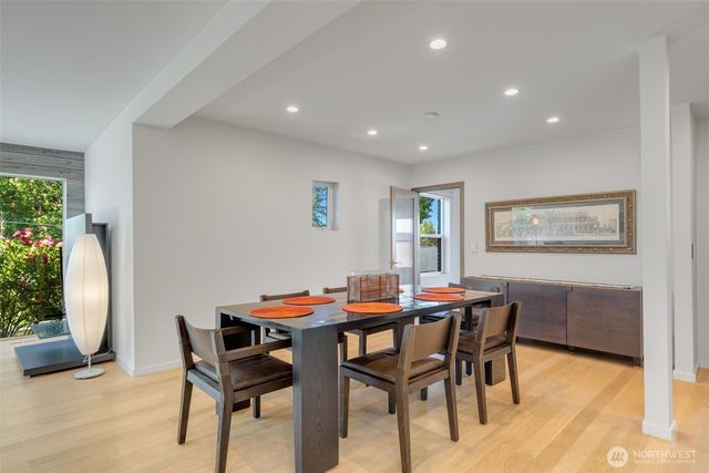 3033 45th Avenue SW, Seattle, WA 98116