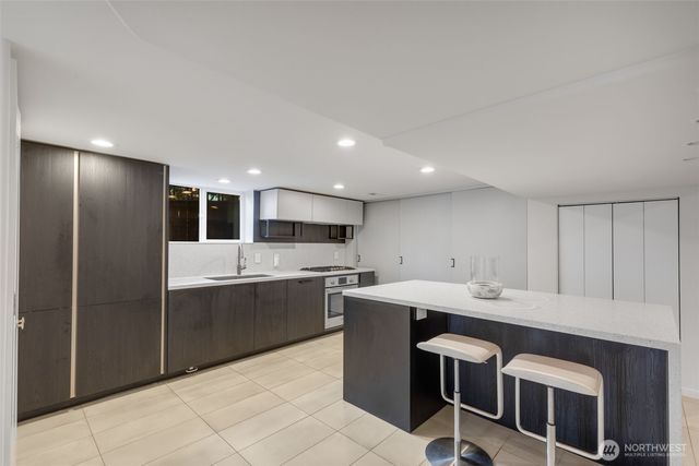 3033 45th Avenue SW, Seattle, WA 98116