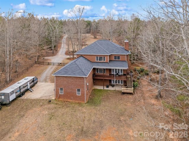 3724 Wilson Chapel Road, Sharon, SC 29742