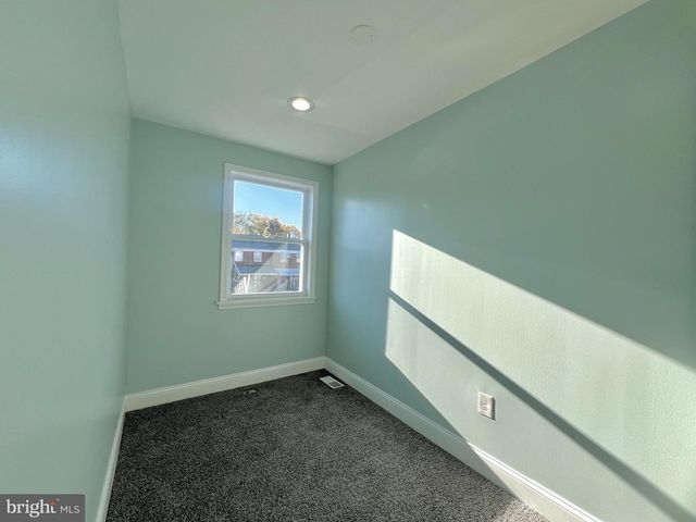 4045 SAINT MONICA DR, Dundalk, MD 21222