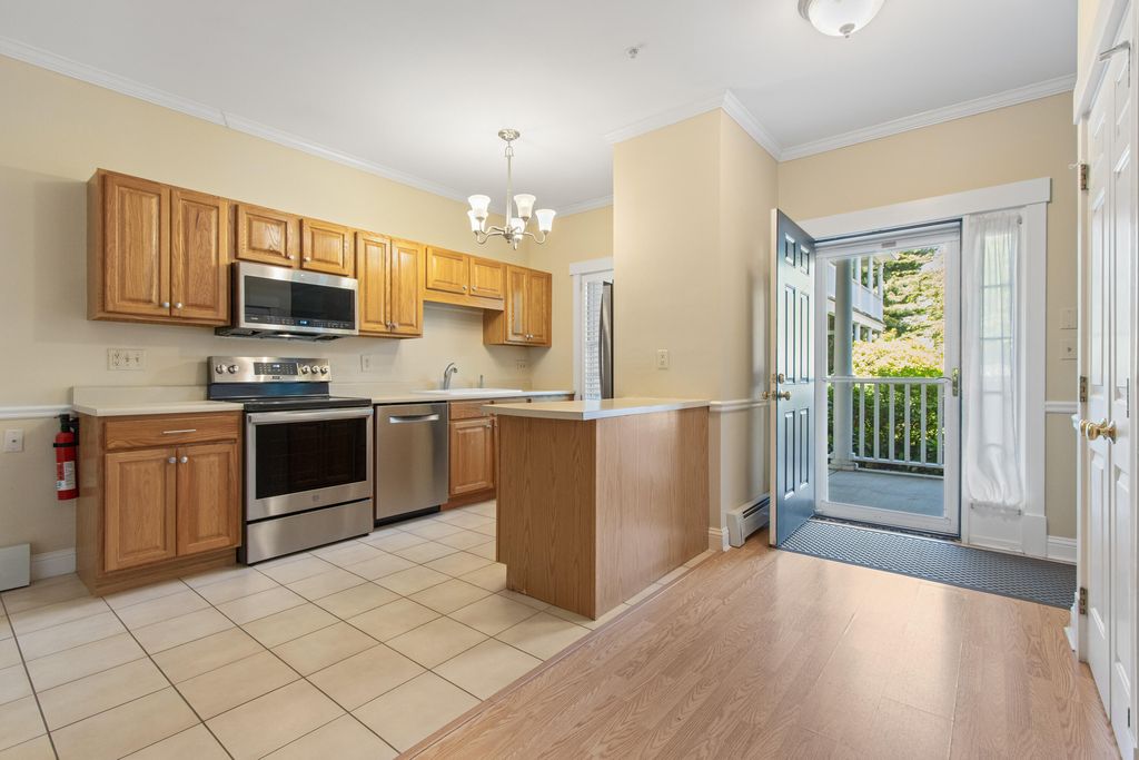 106 Farragut Way 151, Kennebunk, ME 04043 — photo 3