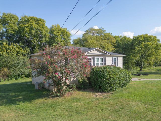 139 Apple Valley Court, Charleston, TN 37310