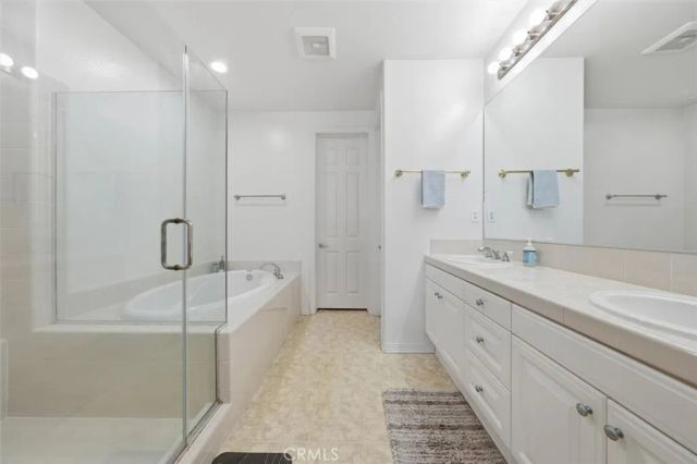 2889 Plaza Del Amo 515, Torrance, CA 90503