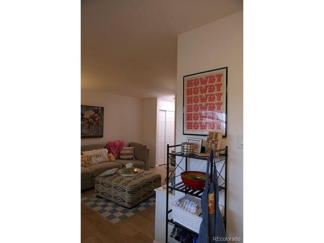 830 20th St 303, Boulder, CO 80302