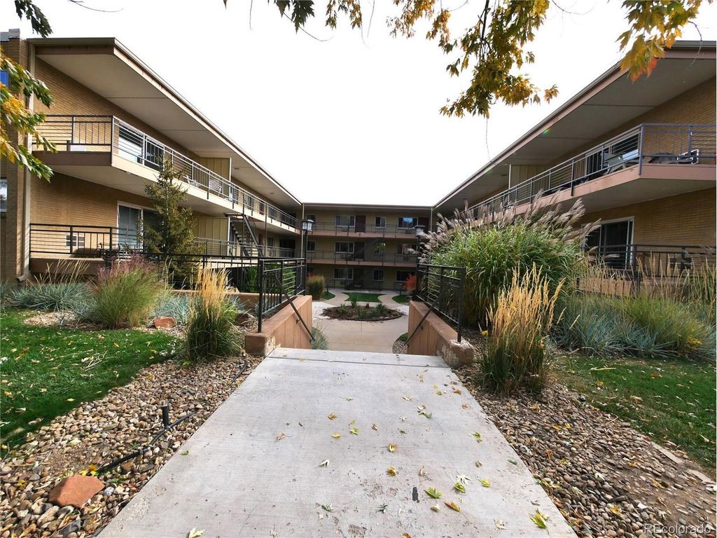 830 20th St 303, Boulder, CO 80302