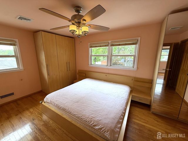 28 Gage Road, East Brunswick, NJ 08816