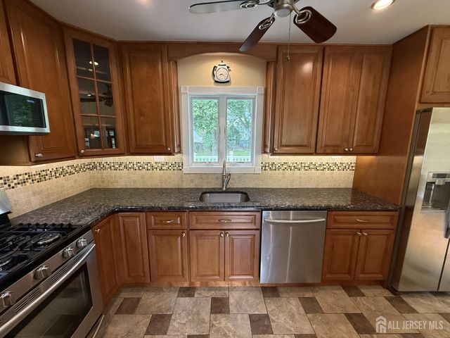 28 Gage Road, East Brunswick, NJ 08816