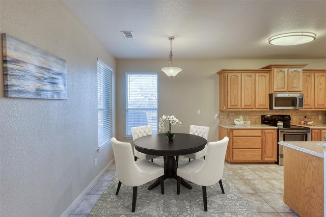 326 Sunrise HLS, Lampasas, TX 76550