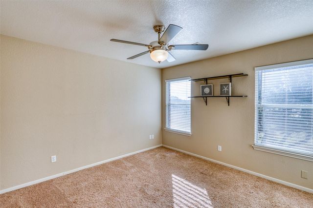 326 Sunrise HLS, Lampasas, TX 76550