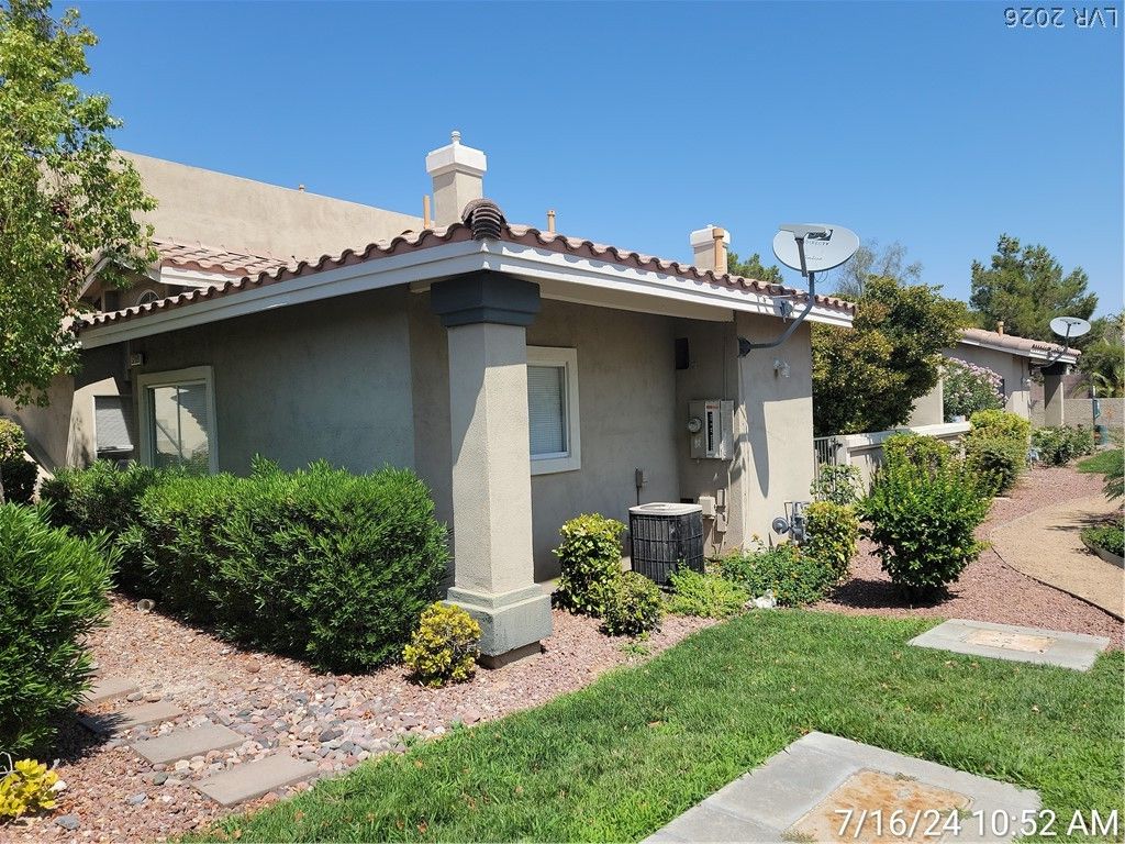 3260 Mystic Ridge Court, Las Vegas, NV 89129 — photo 2