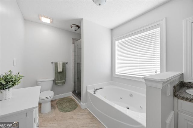 557 Aarons Circle, Gray, GA 31032