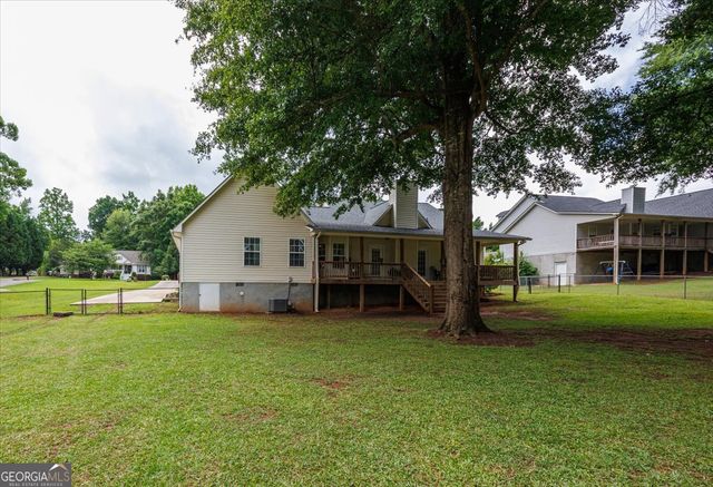 557 Aarons Circle, Gray, GA 31032