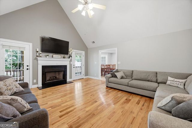 557 Aarons Circle, Gray, GA 31032