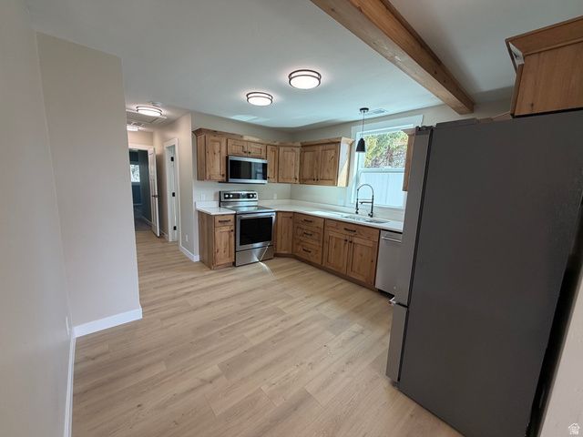 210 RIDGEWAY ST, Helper, UT 84526