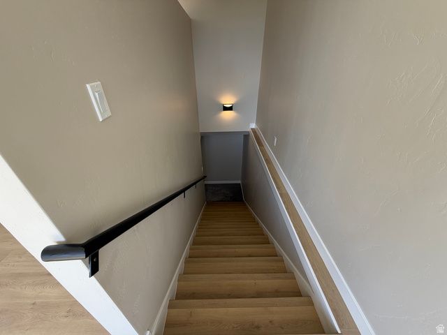 210 RIDGEWAY ST, Helper, UT 84526