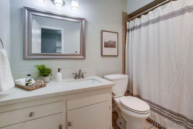 1111 Seacoast Dr 2, Imperial Beach, CA 91932