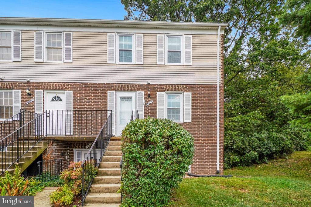 1050 RAMSGATE CT #C, Sterling, VA 20164
