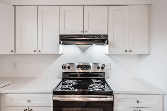101 Deerpoint Ln, Hendersonville, TN 37075