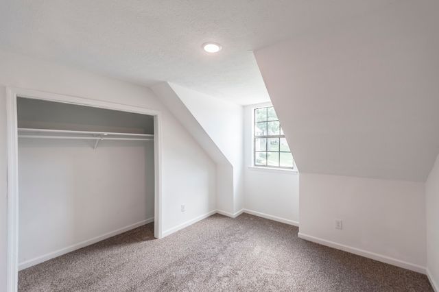 101 Deerpoint Ln, Hendersonville, TN 37075