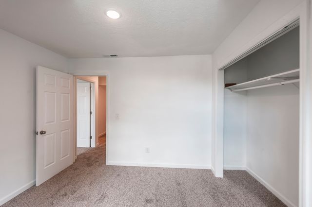 101 Deerpoint Ln, Hendersonville, TN 37075