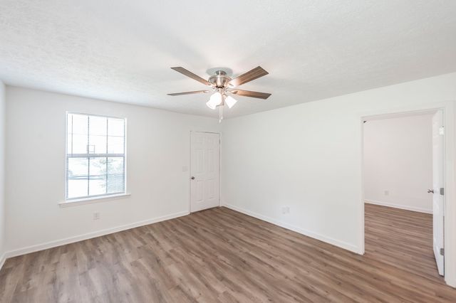 101 Deerpoint Ln, Hendersonville, TN 37075
