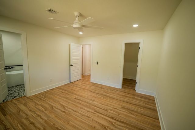 11 Shepton Lane, Bella Vista, AR 72715