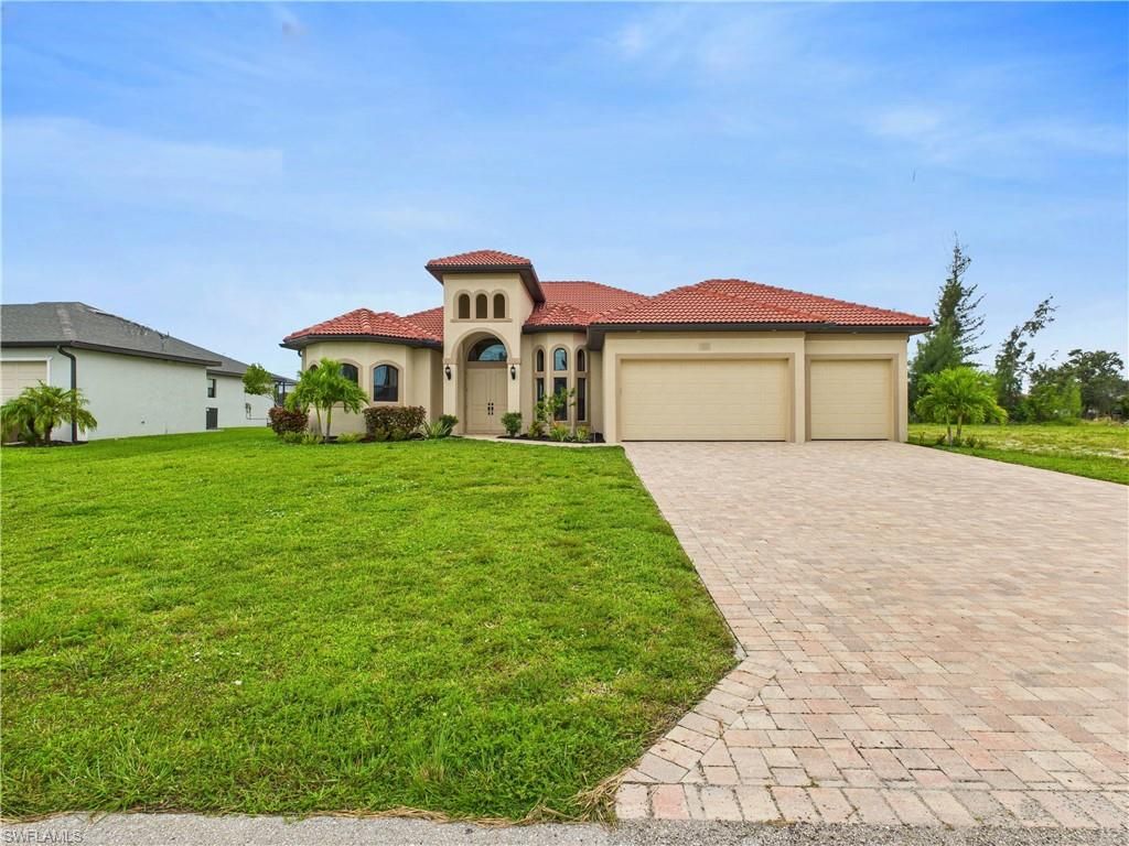 1216 SW 31st TER, Cape Coral, FL 33914