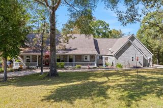 80 Lake Grove Drive, Coldspring, TX 77331